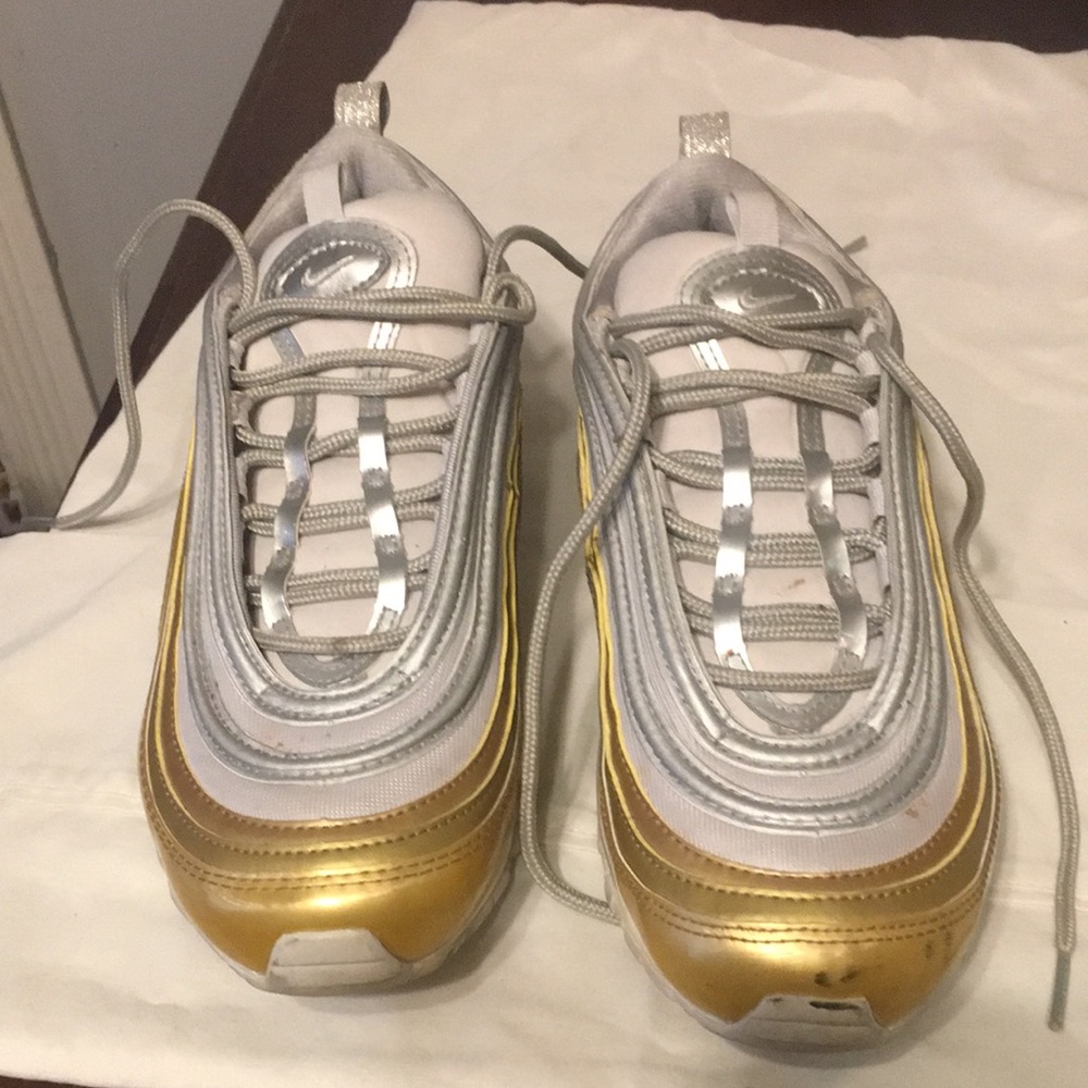 Nike Women's Silver and Gold Air Max 97 Sneakers - Picture 2 of 14